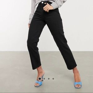 ASOS STRAIGHT LEG BLACK JEANS. WORN ONLY ONCE.